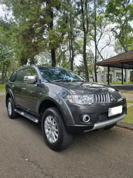 Mitsubishi pajero sport th 2011 abu met low km