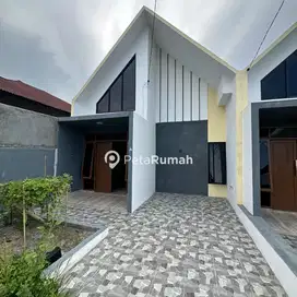 DIJUAL RUMAH JALAN PRINGGAN KOMPLEK BINTANG MARELAN