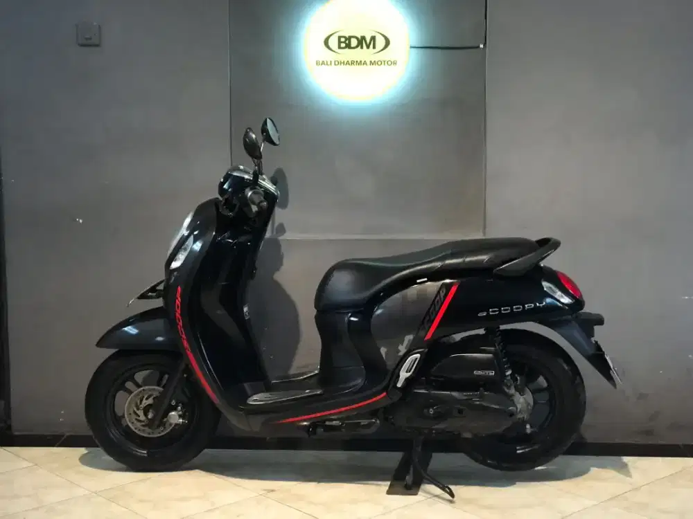 Dp 500 Scoopy fi thn 2021 cash. Bali dharma..motor