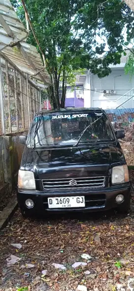 Dijual Mobil Suzuki Karimun Kotak (Bekas) Tahun 2003