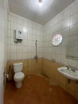 Rumah Bagus 2 Lantai di Kota Baru Parahyangan