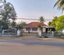 Jual murah rumah klasik selangkah alun alun Banyumas