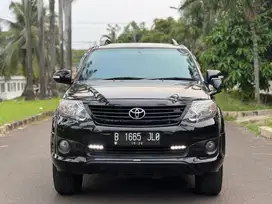 TOYOTA FORTUNER G LUX 2.7 AT 2014 HITAM ISTIMEWA FULLSET