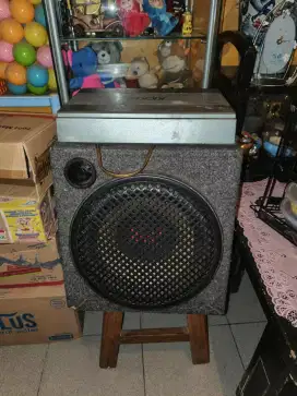 Murah Power Mobil 4 Chanel KICKES Plus Subwoofer 10 Normal Bagus