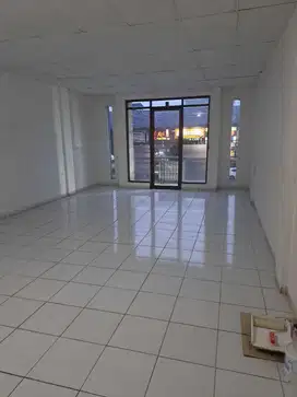 Disewakan Ruko 3 Lantai Mekarwangi Bandung