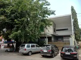 Dijual Ruko Lokasi Strategis Di Jl. Puspanjolo Barat Raya Semarang