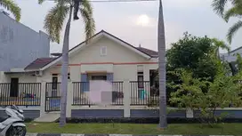 Rumah siap huni di cluster aralia harapan indah