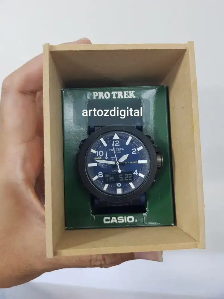 Jam Pro Trek PRG600YB-2 triple sensor, tough solar