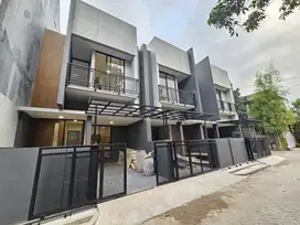 Dijual Rumah Gress Bangunan Mandiri, Medang Lestari Dkt Gading Serpong