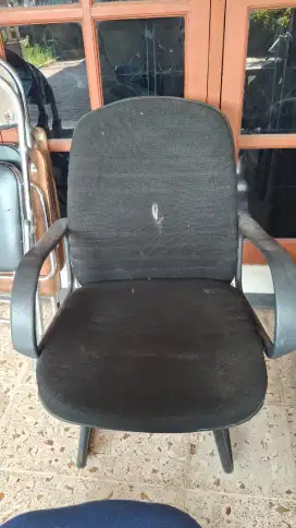 Kursi front ofice kantor