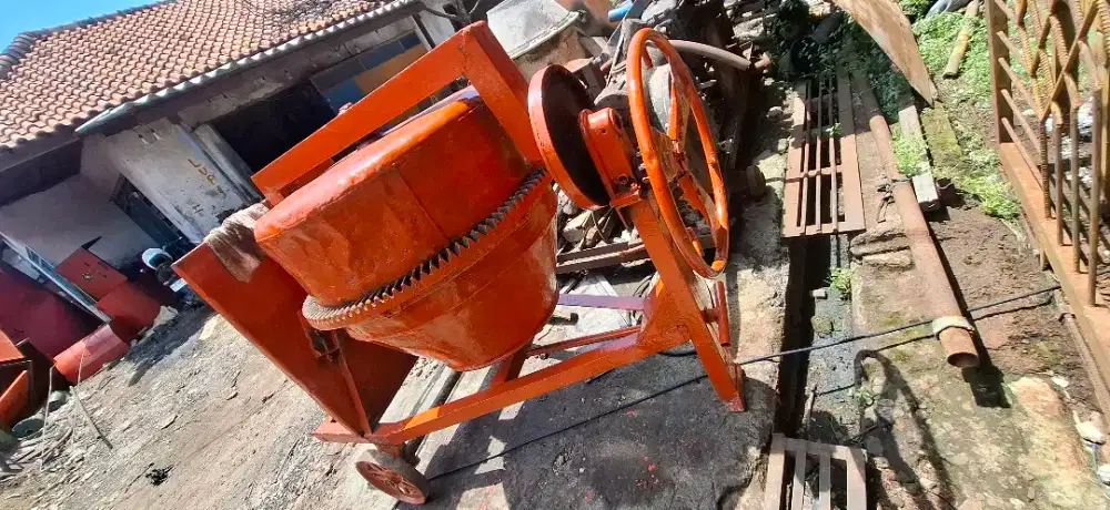 Molen cor concrete mixer