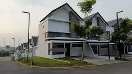 RUMAH SEWA THE MILES BSB CITY SEMARANG DENGAN TIGA KAMAR