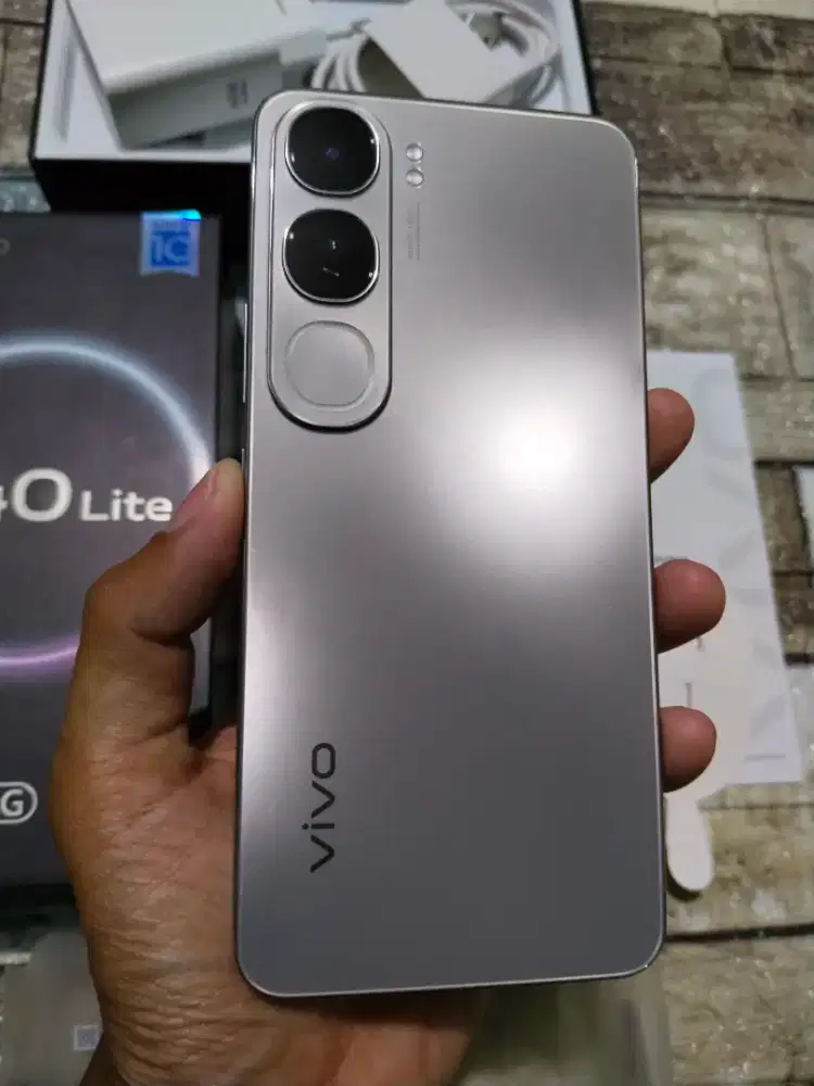 Vivo V40 Lite 5G . Nominus & Fullset