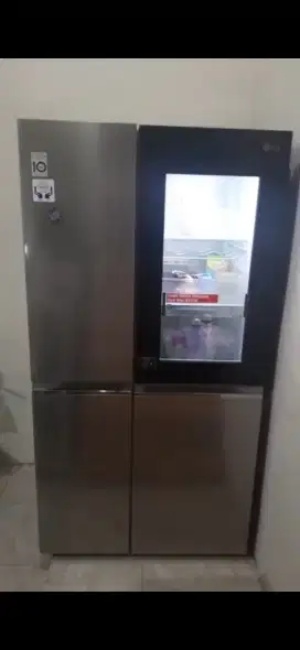 Kulkas LG dua pintu