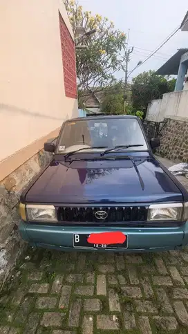 Toyota Kijang Jantan Raider Exexutive 1,8