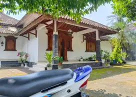 Rumah Punggawan 681Mt, 7Kt, 4Km, dekat hotel Sahid, Banjarsari, Solo