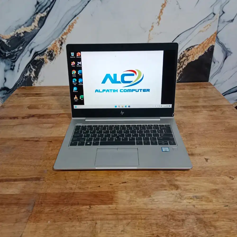 Laptop hp 830 core i5 gen 8 ram 16 gb
