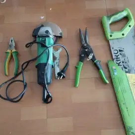Gerinda Hitachi 5' G 13SS, gunting baja ringan,gergaji,tang