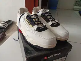 AirWalk Boise UK 43