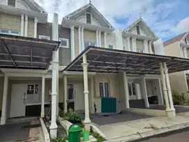 Di Sewakan Rumah 2 Lantai di South Thames JGC Jakarta Timur