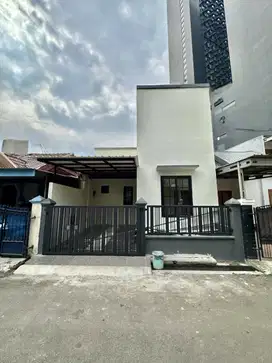 Dijual Rumah 1 lantai Di Catalina Gading Serpong SHM