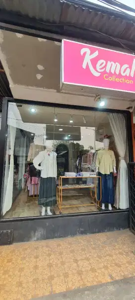 Di Sewakan Toko Strategis di Pinggir Jalan Buaran Duren Sawit