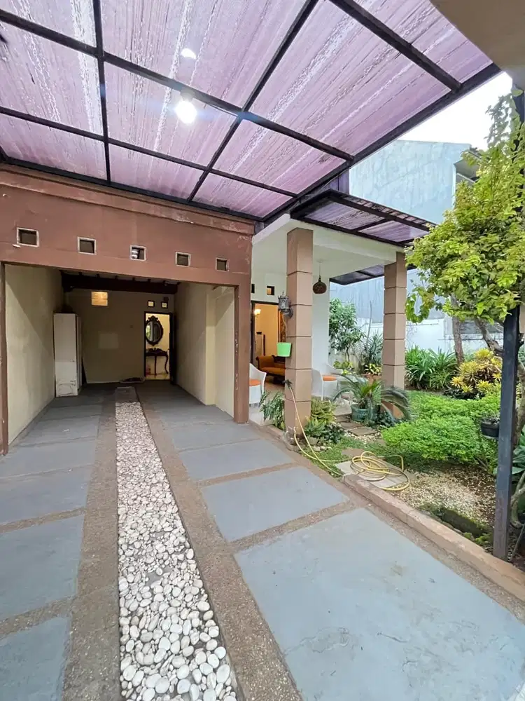 Dijual rumah siap huni dalam cluster di graha raya Bintaro