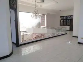 Dijual Rumah di Simpang Darmo Permai Selatan dekat Pakuwon Mall
