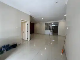 Singgasana Pradana Bandung Rumah Culdesac full Renovasi siap huni