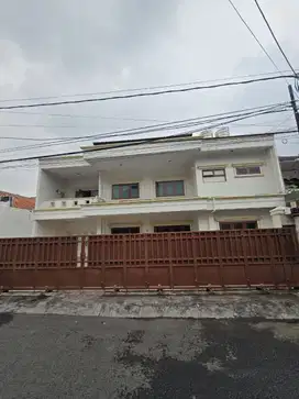 Rumah Baru Mewah dan Murah di Tebet Jakarta Selatan