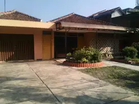 Rumah hitung tanah mainroad katapang cocok untuk gudang