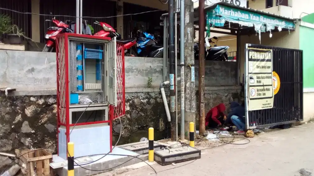 SPLICING TERMINASI FIBER OPTIK PENARIKAN KABEL