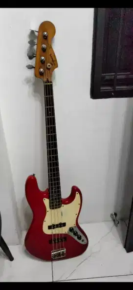 Bass squier by fender jazzbass Korea