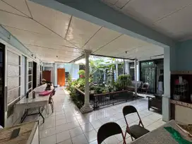 Rumah Klasik Lokasi Strategis Dekat Gedung Sate