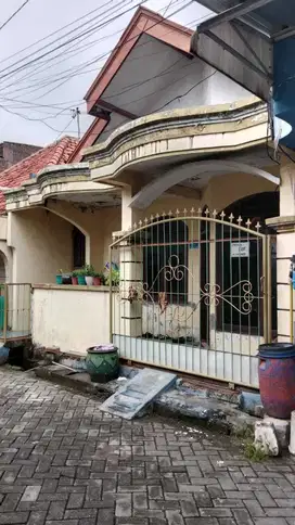 Rumah Tinggal dan Kost Aktif Full Penghuni di Kedung Sroko, Sby Timur