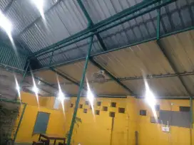 Atap warung dan rangka besi