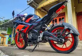 Honda CBR 150 R 2018 Plat B - Depok SS LENGKAP BU (TT/BT MAHAR GAS)