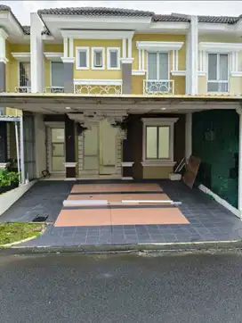 Disewakan Rumah Cluster Fiordini, Gading Serpong