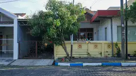 Dijual Rumah Klasik Terawat di Perumahan Pondok Blimbing Indah, Malang