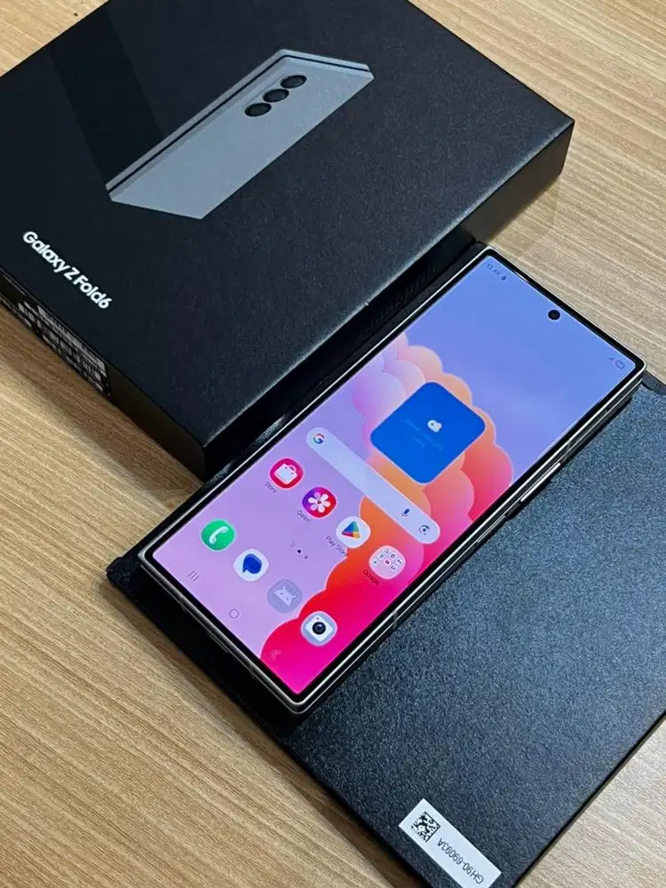 Samsung Galaxy Z fold6 12/256GB fullset resmi SEIN