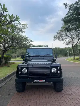 Land Rover Defender DC A/T
