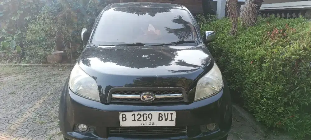 Dijual daihatsu terios thun 2010