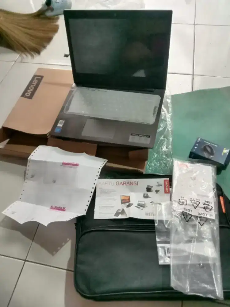 Lenovo setangan dari baru