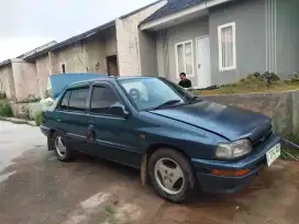 Dijual Daihatsu Charade tahun 94