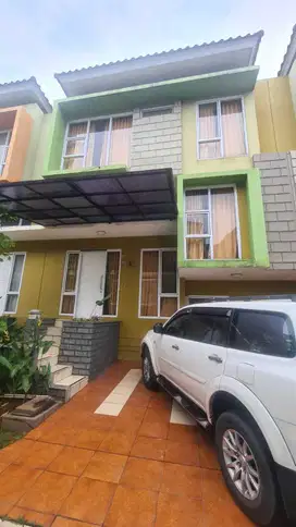 J Di Jual rumah gading serpong  Cluster Atlanta Village 8x10
