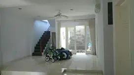 Dijual super cepat. Tanah luas,harga murah. Cluster Graha Raya Tangsel