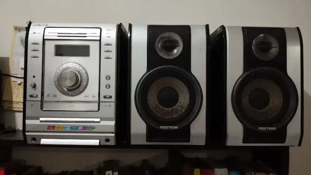 Stereo set Polytron dan Samsung kondisi normal