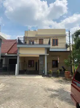 Dijual Rumah Kos Putri Aktif 9 KT 9 KM - SHM - TANPA PERANTARA