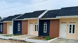 Rumah type 36/60 berkonsep modern cluster lokasi strategis dekat PT. G
