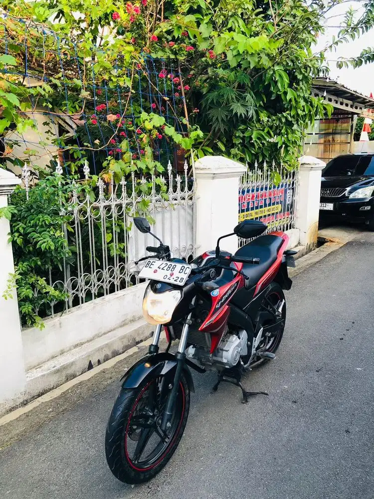 YAMAHA VIXION NEW SANGAT ORIGINAL 2014 Pajak Hidup